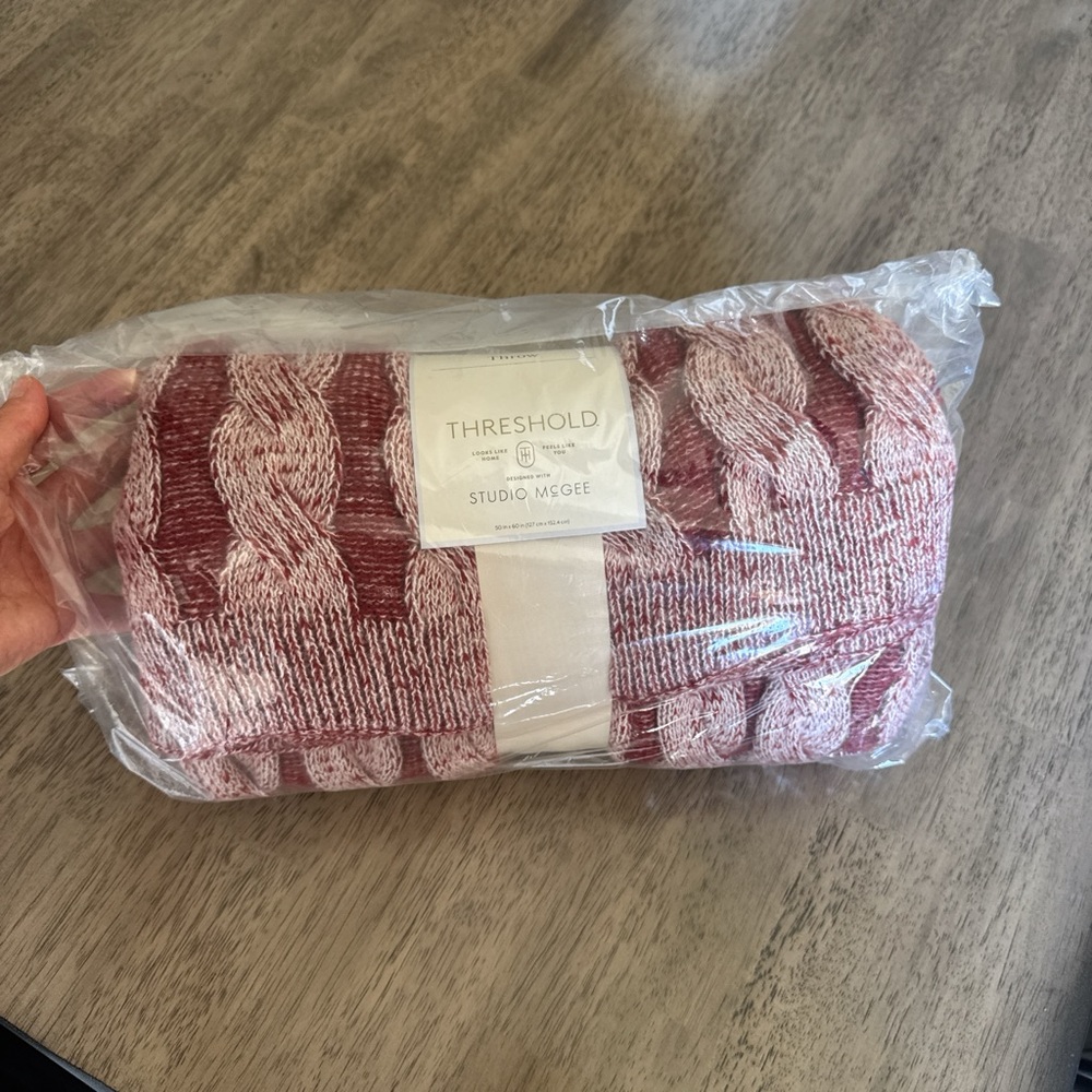 Threshold Studio McGee red Cable Knit Throw Blanket